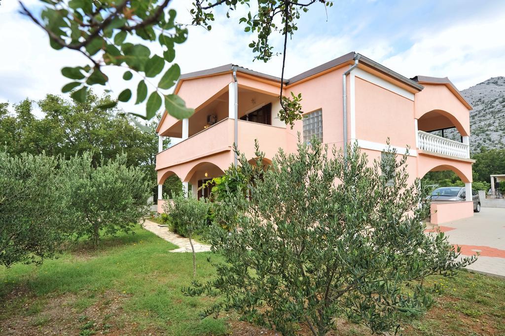 Apartments Marta Starigrad Paklenica Ruang foto