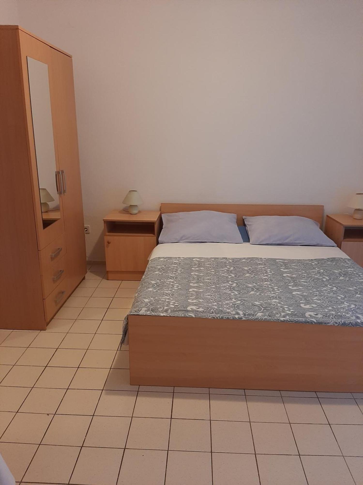 Apartments Marta Starigrad Paklenica Ruang foto